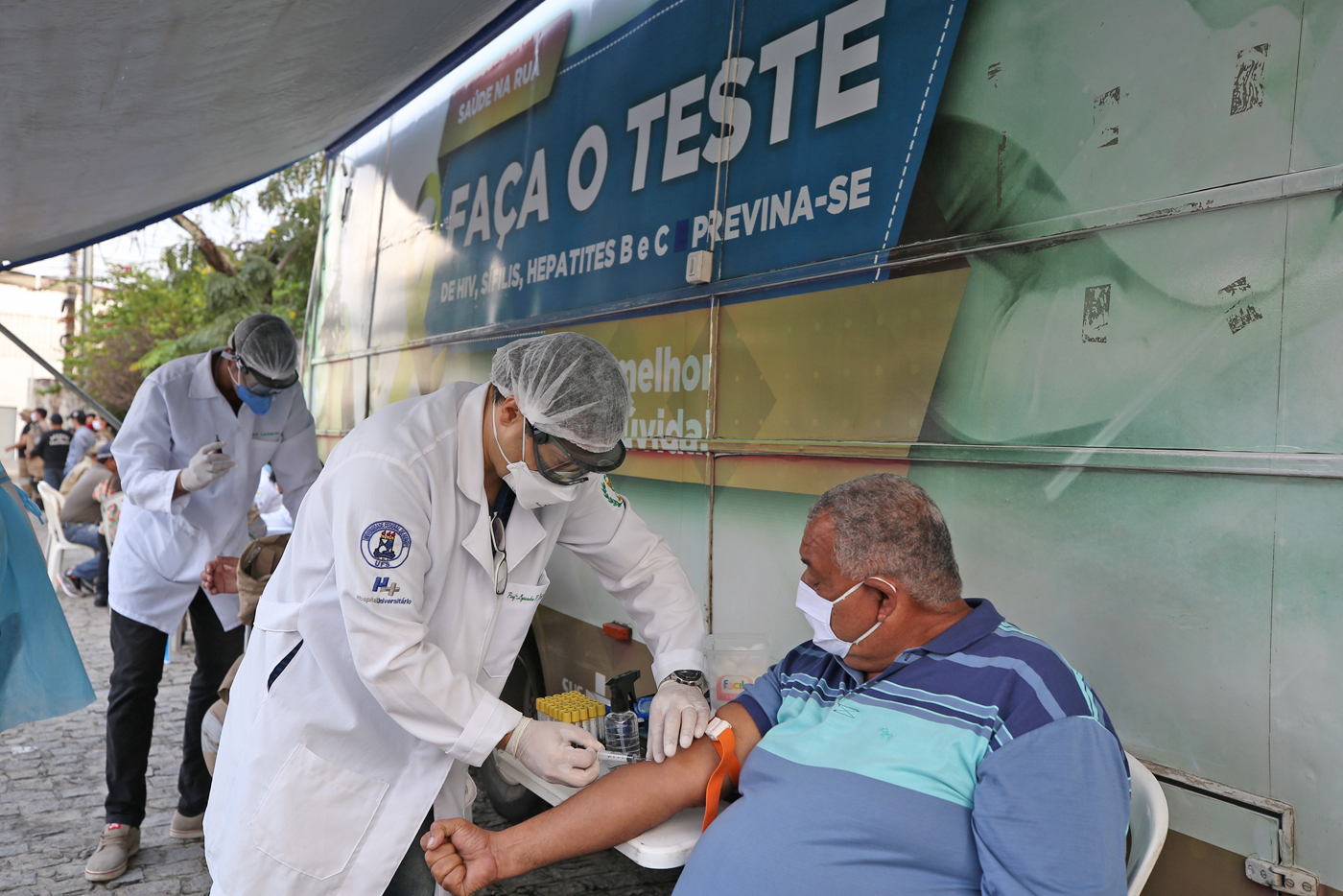Em parceria com a UFS, Prefeitura aplica testes para covid-19 em agentes de trânsito - SMTT Aracaju